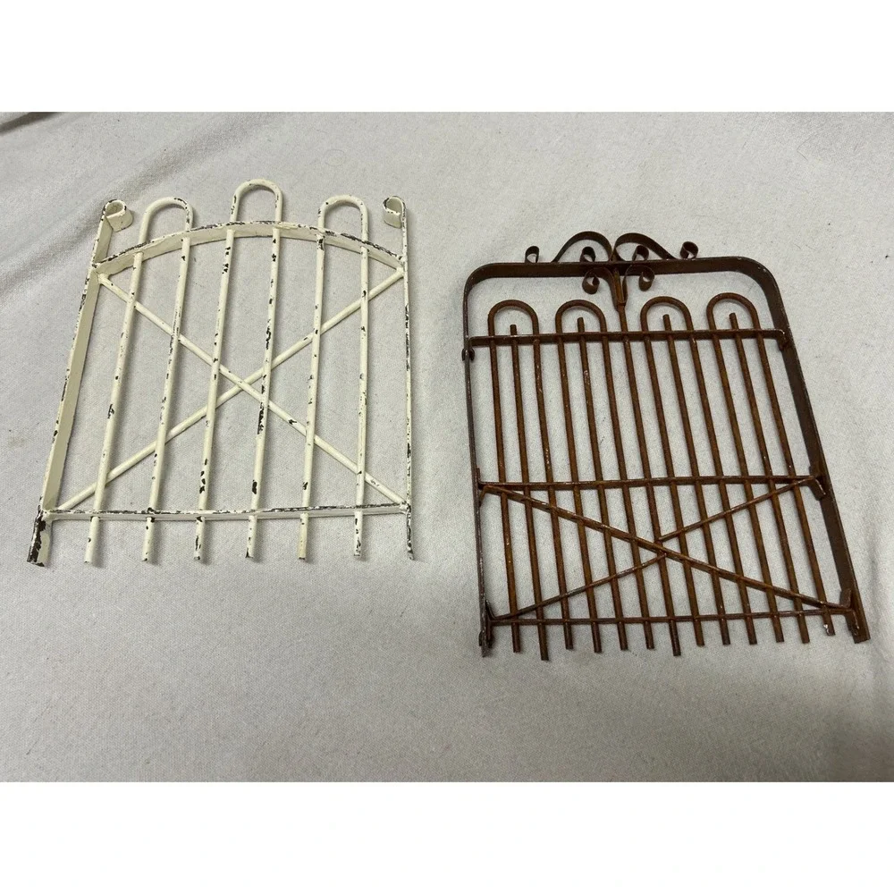 Rustic Wrought Iron Wall Decor Miniature Gates Set of 2 Brown White 7x10